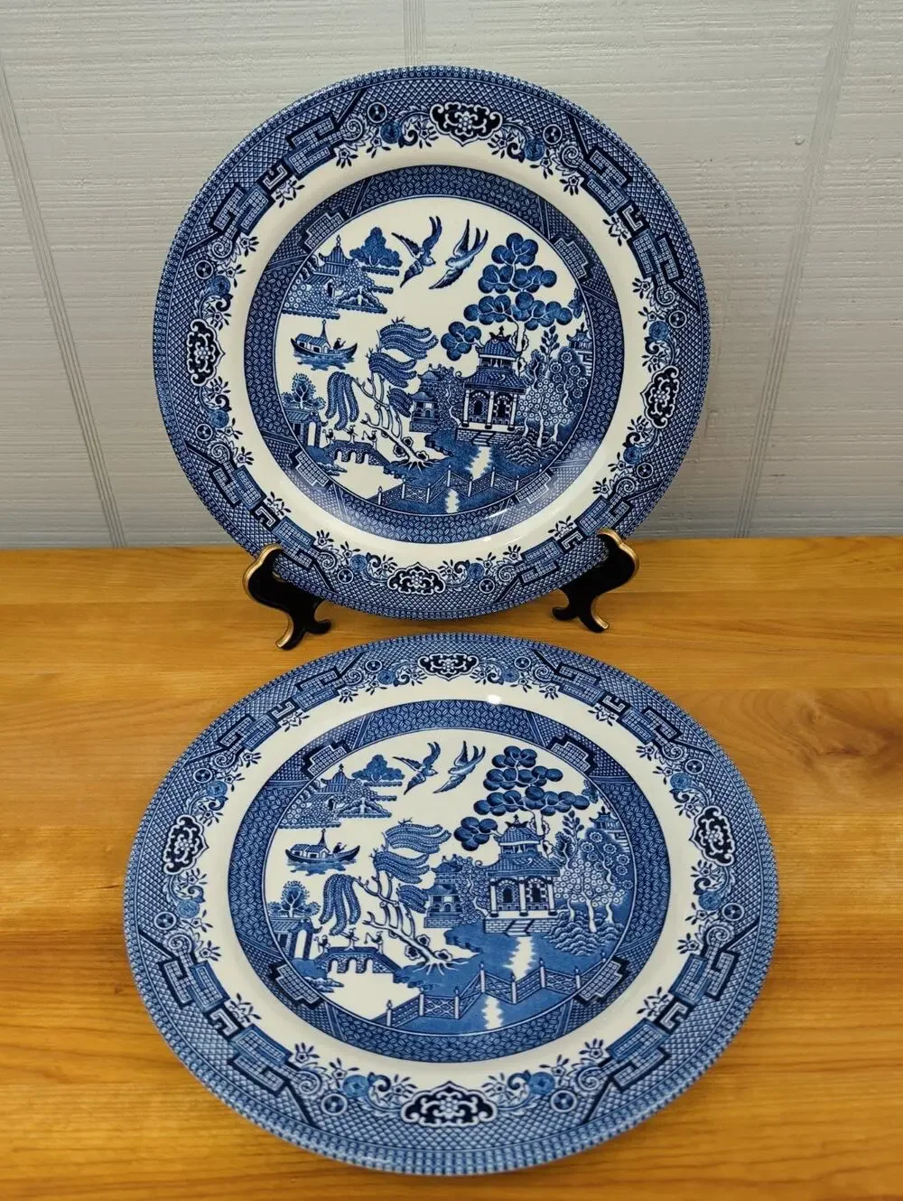 Vtg Blue Willow Churchill England (2) Dinner Plate Ceramic Chinoiserie 10 1/4